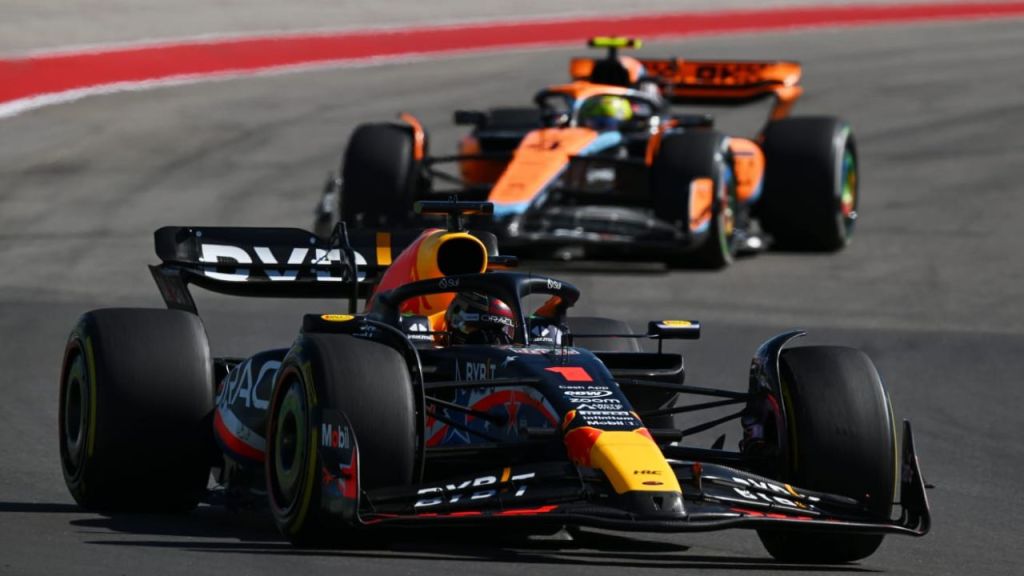 Max Verstappen vence o Grande Prémio em Austin; Hamilton termina em segundo e Norris em terceiro